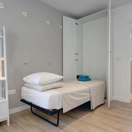 Exquisite Penthouse In Guadalmina,