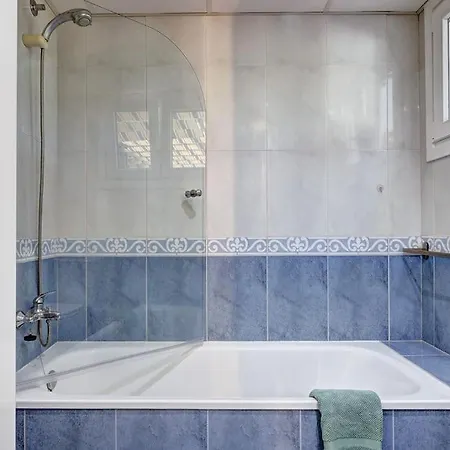 Exquisite Penthouse In Guadalmina, * Marbella
