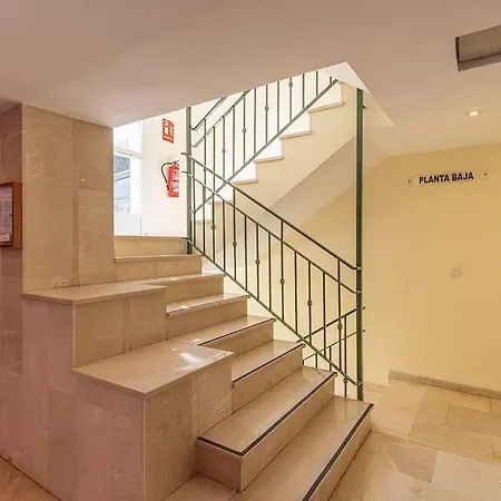 Exquisite Penthouse In Guadalmina, * Marbella