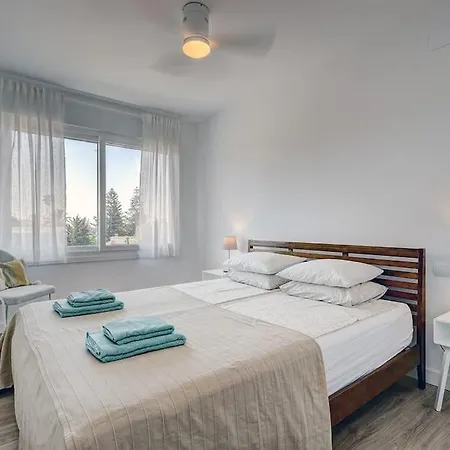 Apartment Exquisite Penthouse In Guadalmina, Marbella