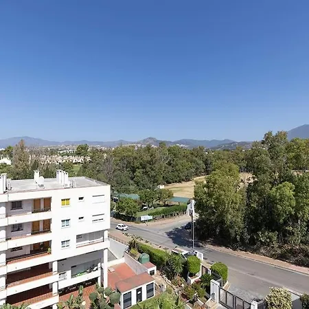 Exquisite Penthouse In Guadalmina, Apartment Marbella