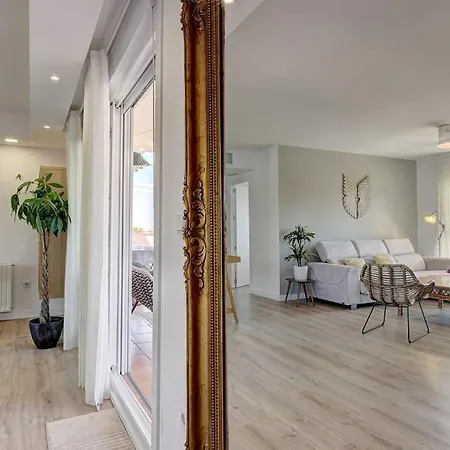Exquisite Penthouse In Guadalmina, Marbella