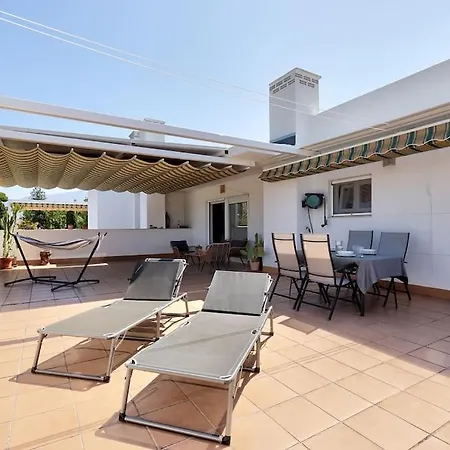 Exquisite Penthouse In Guadalmina, Apartment Marbella